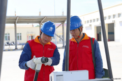 国网红山区供电公司:公交充电桩“体检”  护航绿色出行