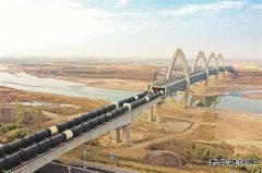 ��ʯ��ҵ����֮��������������μ